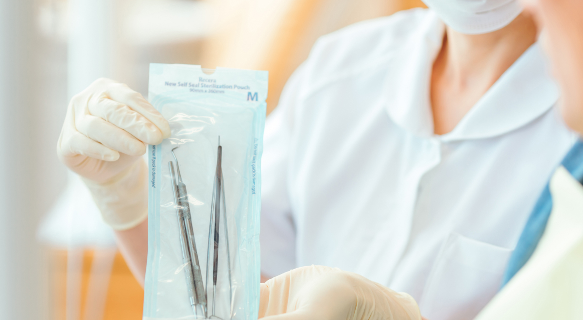 徹底した衛生管理で安心の治療